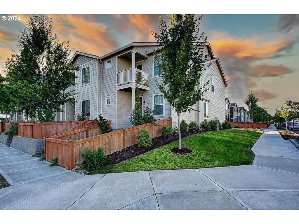 15330 NE 70th Street Vancouver WA 98682