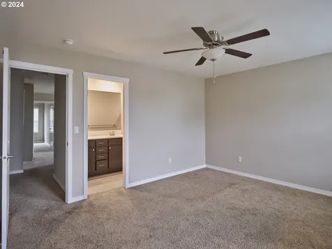 15330 NE 70th Street Vancouver WA 98682