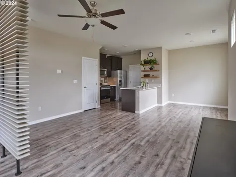 15330 NE 70th Street Vancouver WA 98682