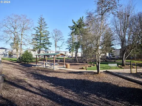 15330 NE 70th Street Vancouver WA 98682