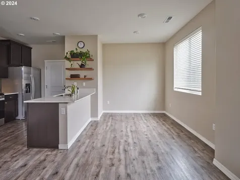 15330 NE 70th Street Vancouver WA 98682