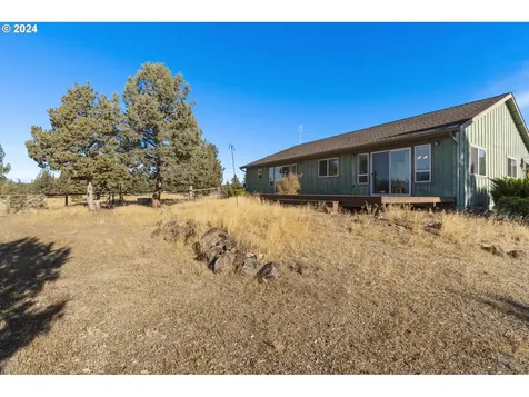 18241 Rose Court Sisters OR 97759