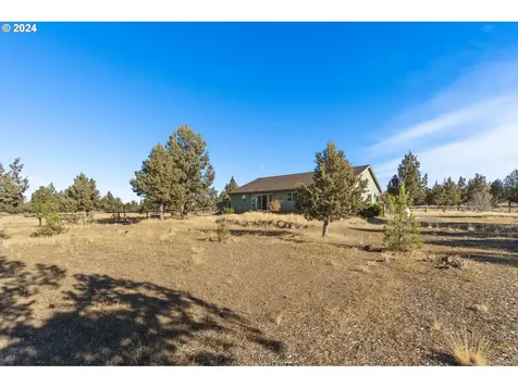 18241 Rose Court Sisters OR 97759