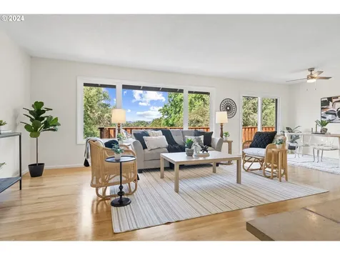 1419 Hemlock Street Lake Oswego OR 97034