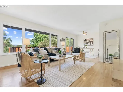 1419 Hemlock Street Lake Oswego OR 97034