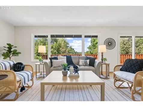 1419 Hemlock Street Lake Oswego OR 97034
