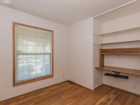 12626 Ne Davis Street Portland OR 97230