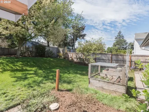12626 Ne Davis Street Portland OR 97230