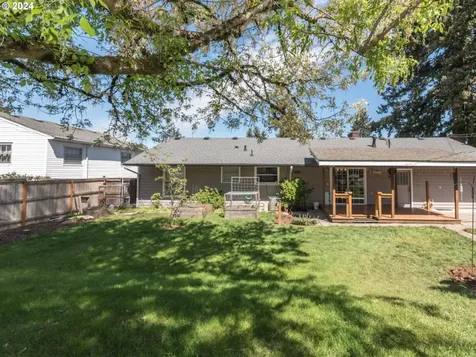 12626 Ne Davis Street Portland OR 97230