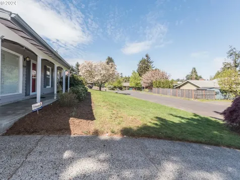 12626 Ne Davis Street Portland OR 97230