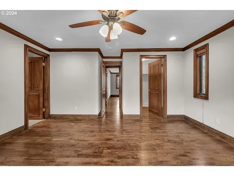 319 SE 63rd Avenue Portland OR 97215