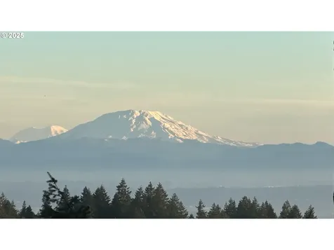 4175 SW Greenleaf Drive Portland OR 97221