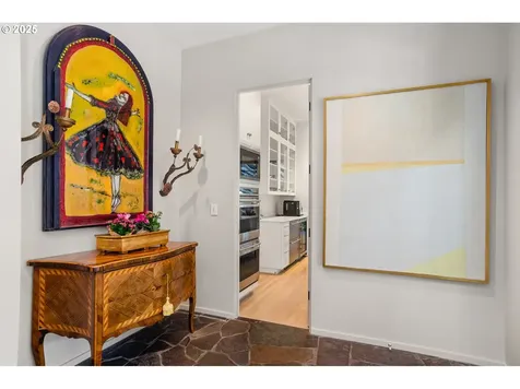 4175 SW Greenleaf Drive Portland OR 97221