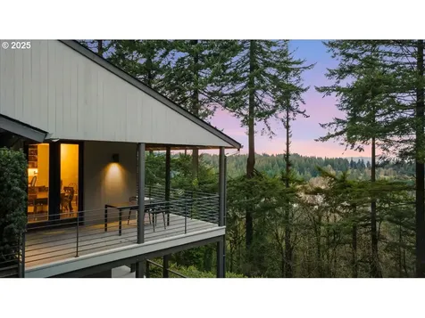 4175 SW Greenleaf Drive Portland OR 97221