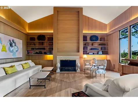 4175 SW Greenleaf Drive Portland OR 97221