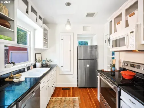 2032 Se 29th Avenue Portland OR 97214