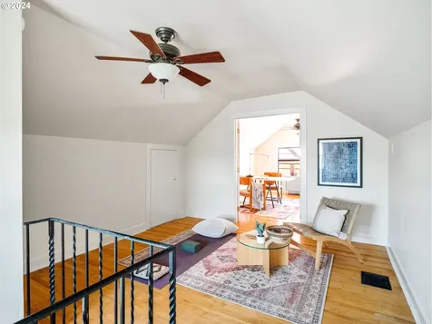 2032 Se 29th Avenue Portland OR 97214