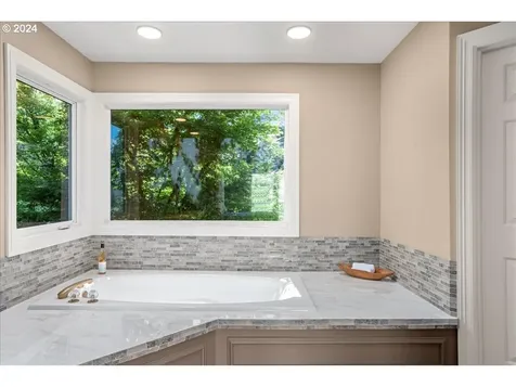 13198 Nw James Arthur Court Portland OR 97229
