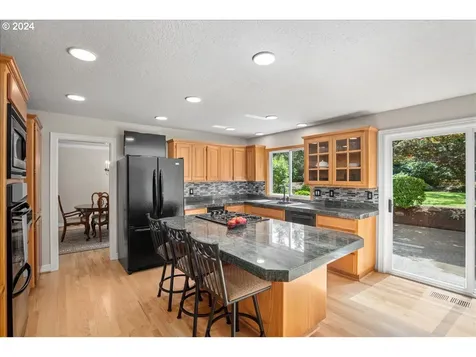 13198 Nw James Arthur Court Portland OR 97229