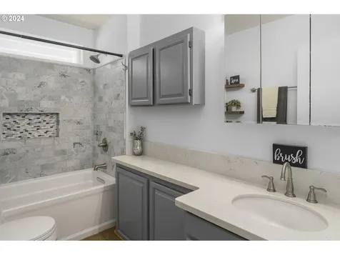 4607 Ne 74th Avenue Portland OR 97218
