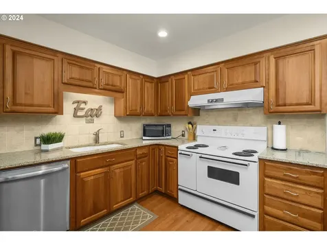 4607 Ne 74th Avenue Portland OR 97218