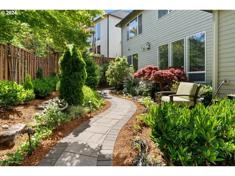13931 Nw Trevino Street Portland OR 97229