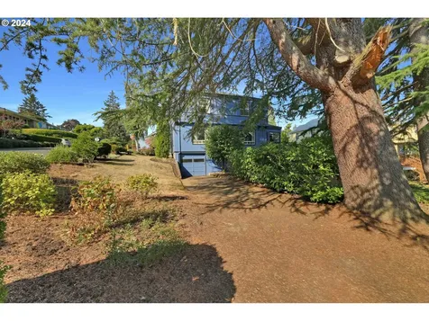 2095 Olive Street Eugene OR 97405