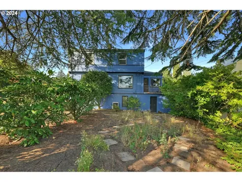 2095 Olive Street Eugene OR 97405