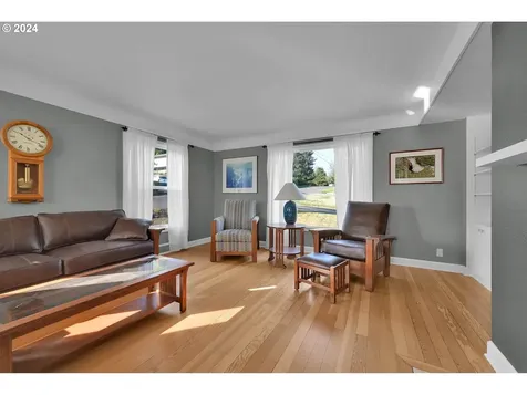 2095 Olive Street Eugene OR 97405