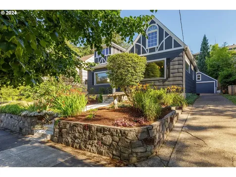 3423 Ne Siskiyou Street Portland OR 97212