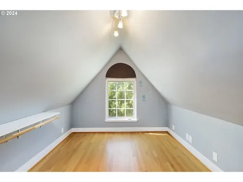 3423 Ne Siskiyou Street Portland OR 97212