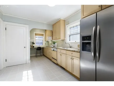 3423 Ne Siskiyou Street Portland OR 97212