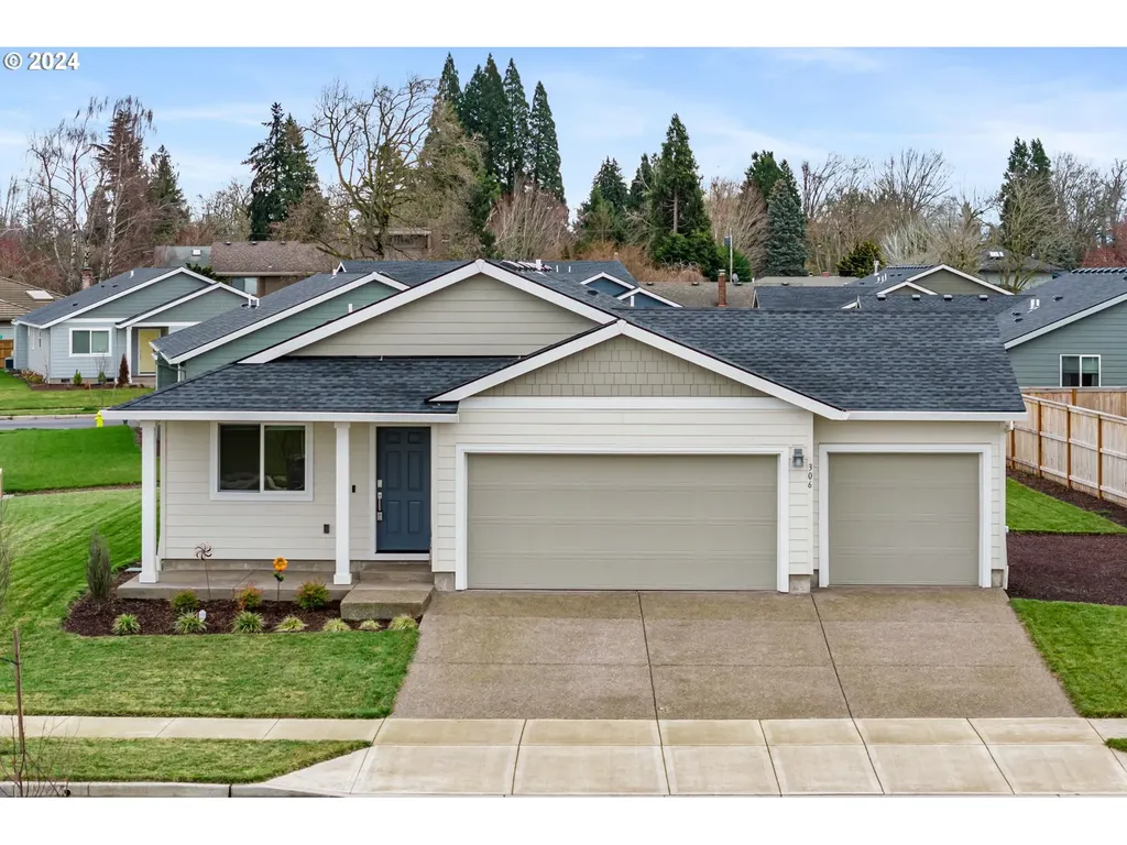 306 Yvonne Street Woodburn OR 97071