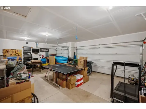 306 Yvonne Street Woodburn OR 97071