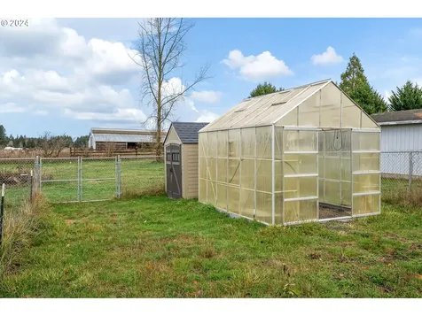 159 Shiloh Road Winlock WA 98596