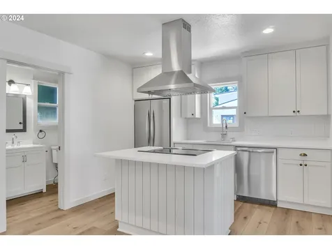 921 NE Galloway Street Mcminnville OR 97128