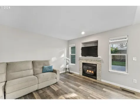 6705 NE 53rd Circle Vancouver WA 98661