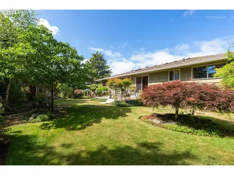 9220 N Berkeley Avenue Portland OR 97203