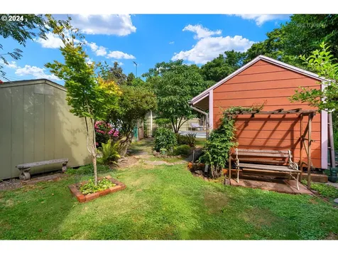 9220 N Berkeley Avenue Portland OR 97203