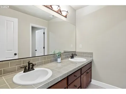 17409 Ne 36th Street Vancouver WA 98682