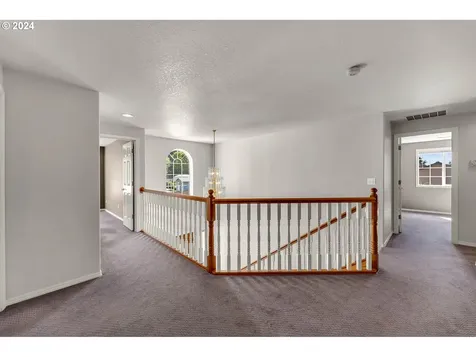 14206 Ne 52nd Street Vancouver WA 98682
