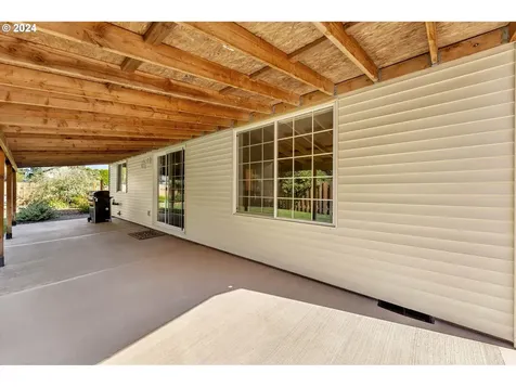 14206 Ne 52nd Street Vancouver WA 98682