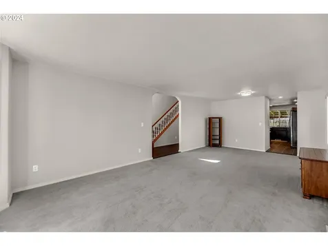 14206 Ne 52nd Street Vancouver WA 98682