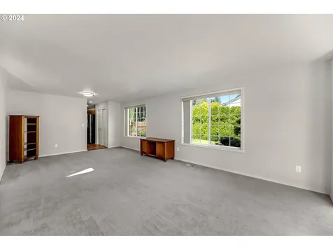 14206 Ne 52nd Street Vancouver WA 98682