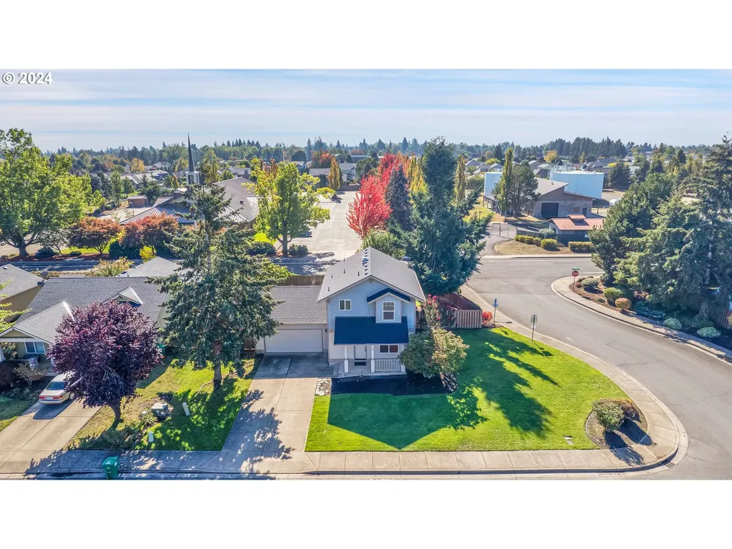 1376 Arlington Avenue Woodburn OR 97071
