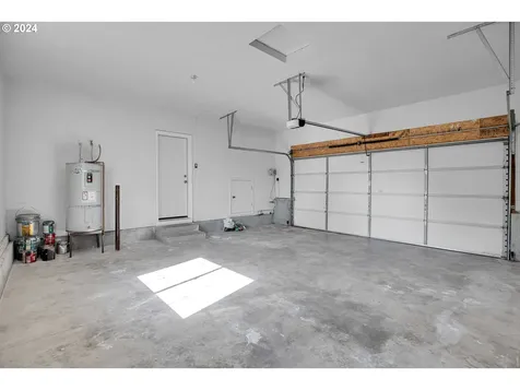 1376 Arlington Avenue Woodburn OR 97071