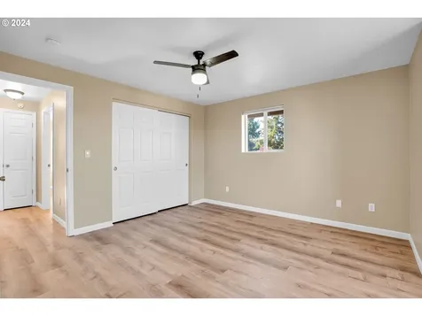 1376 Arlington Avenue Woodburn OR 97071