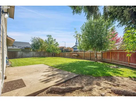 1376 Arlington Avenue Woodburn OR 97071