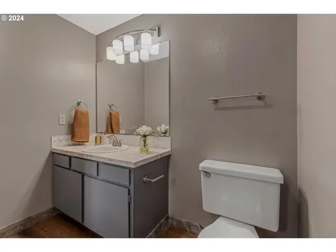 15003 Ne 48th Street Vancouver WA 98682