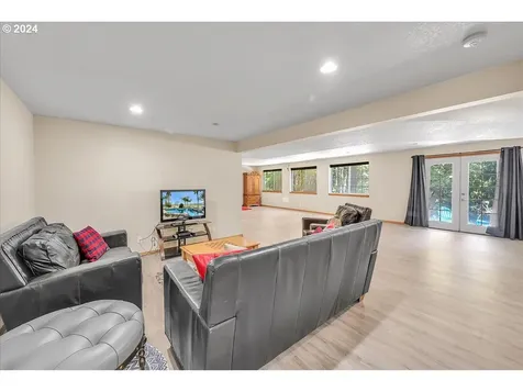 58345 Lindsay Lane Warren OR 97053